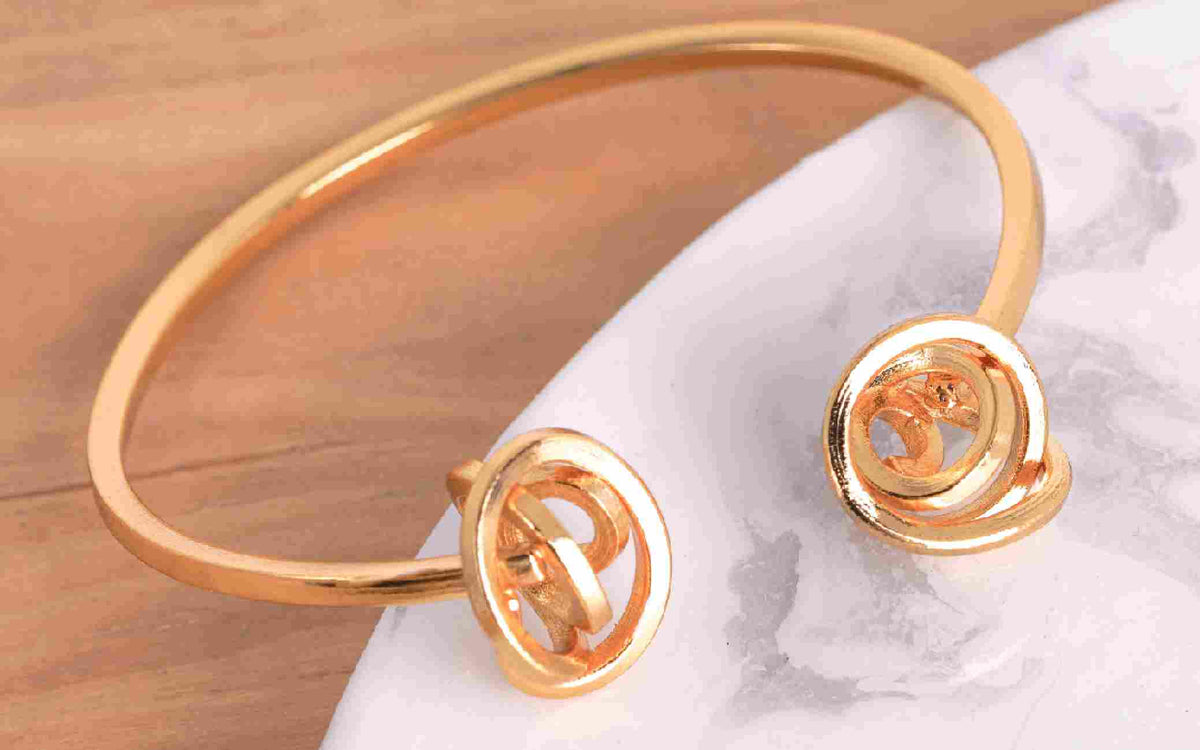 Joyería Artesanal en Tendencia: Descubre Diseños Únicos y Vanguardistas