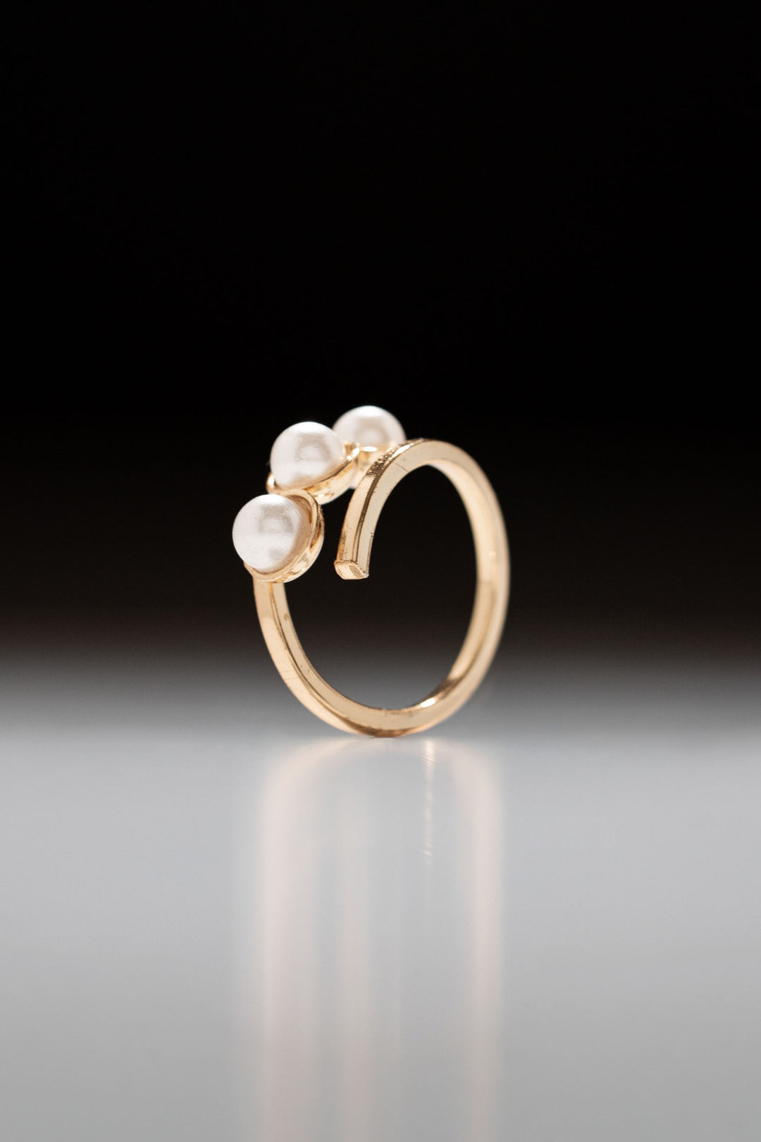 Anillo Tríada esencial