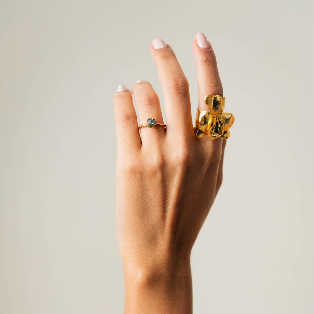 Anillo Altea Dorado Con Piedra Natural Para Mujer