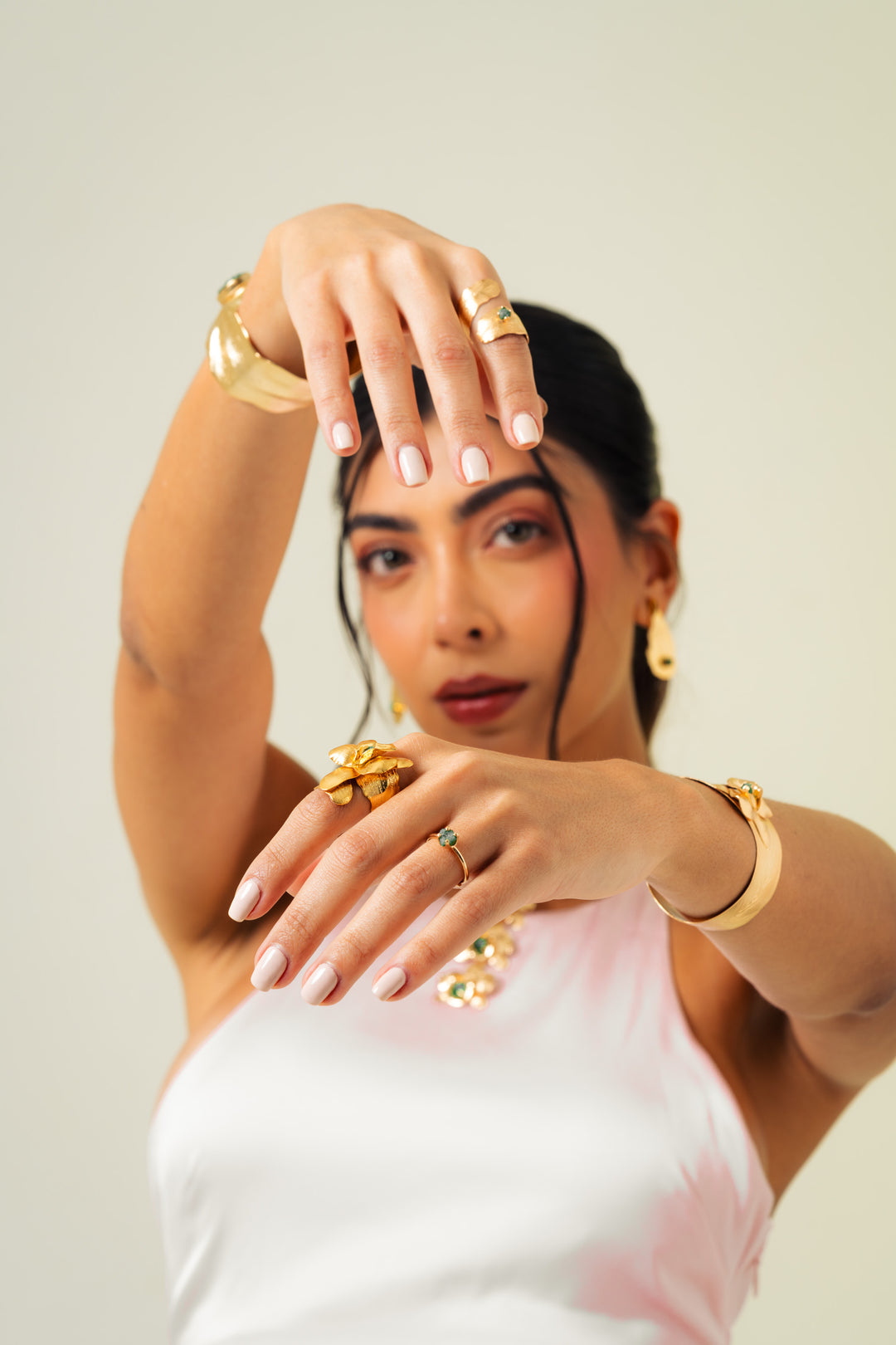 Anillo Altea Dorado Con Piedra Natural Para Mujer