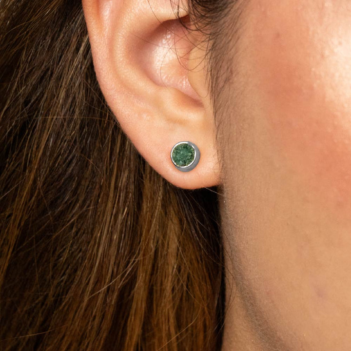 Aretes Topo Centro Esencial Plateado