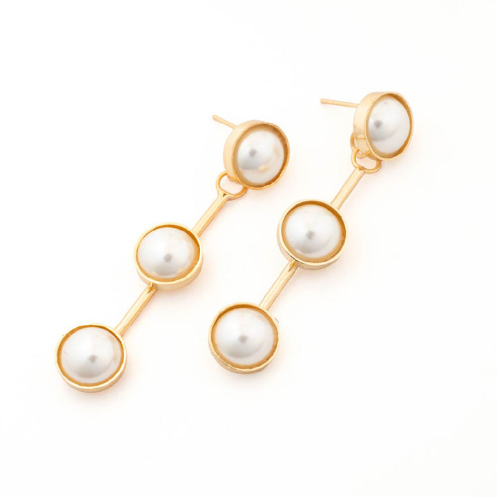 Aretes Secuencia Intima