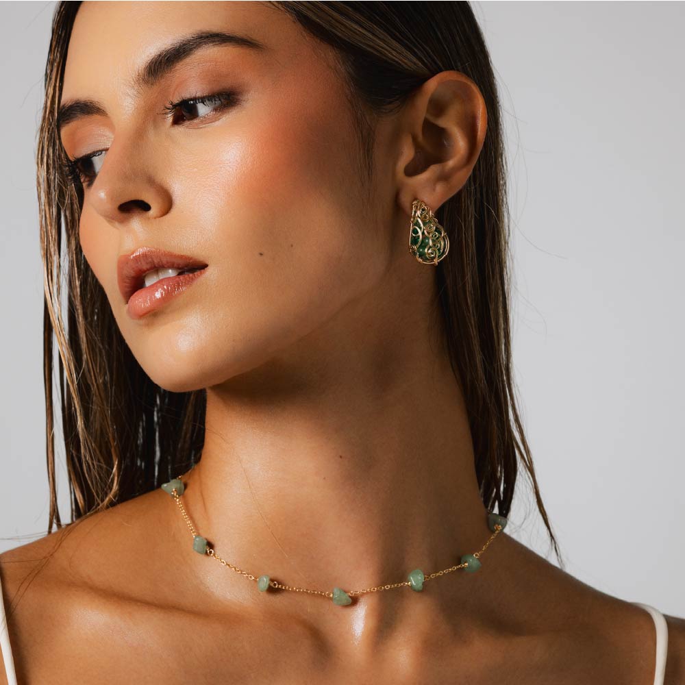 Collar Gargantilla Elvena con Piedra Natural Verde Dorado Para Mujer