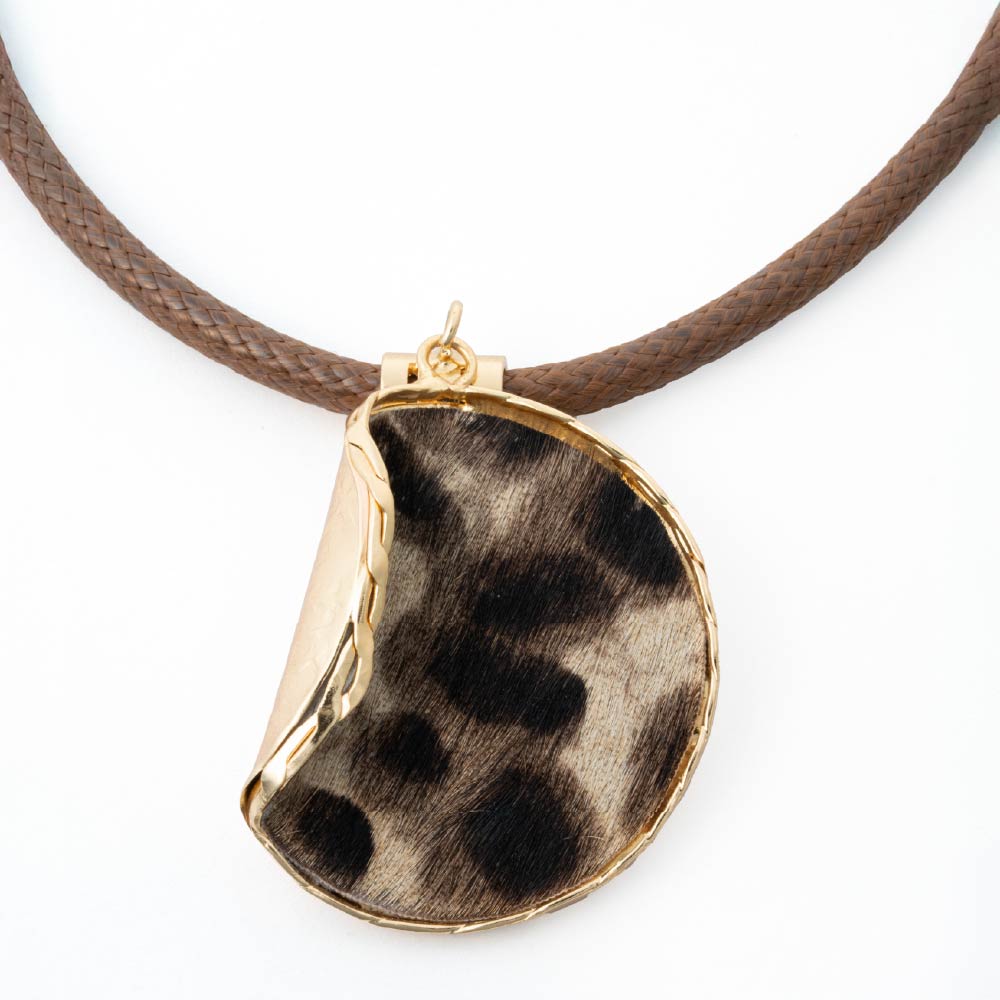 Gargantilla Abrazo Incontrolable