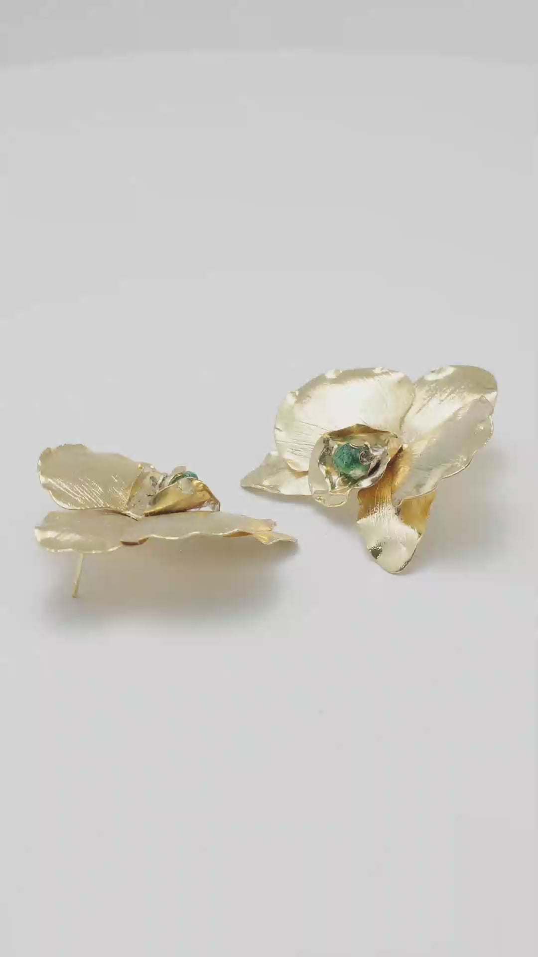 Aretes Azaria Dorados Para Mujer