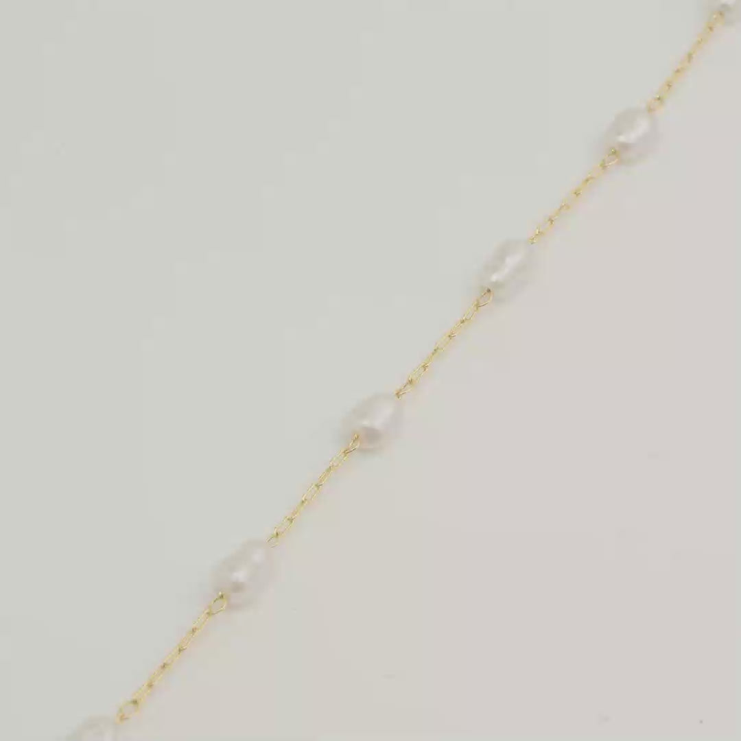 Pulsera serena dorado