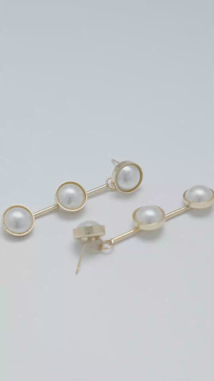 Aretes Secuencia Intima